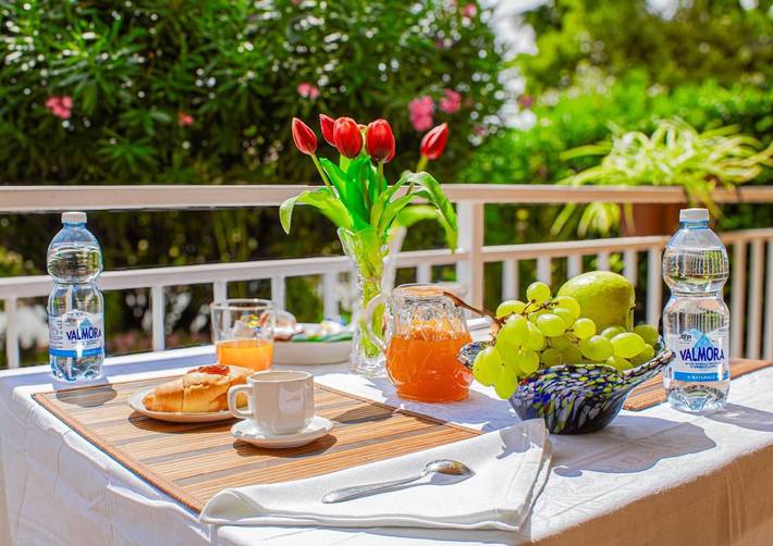 Casa vacanza per 6 persone, con Balcone e Terrazza nonché Giardino e Panorama a Moncalieri