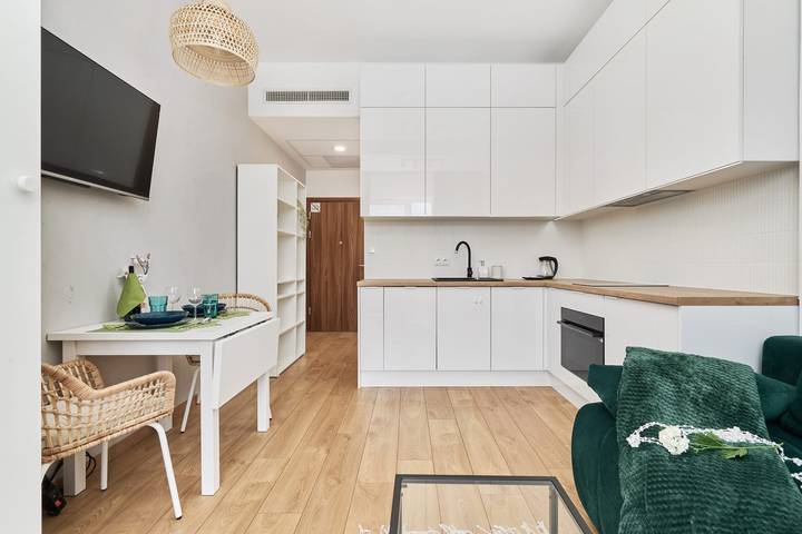 Entire holiday apartment, Functional Studio with Balcony | Close to Odra and Zoo in Wrocław, Lower Silesia
