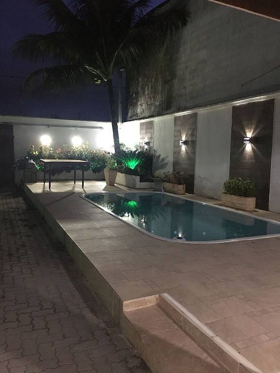 Ferienhaus für 10 Personen, mit Balkon und Garten - 1