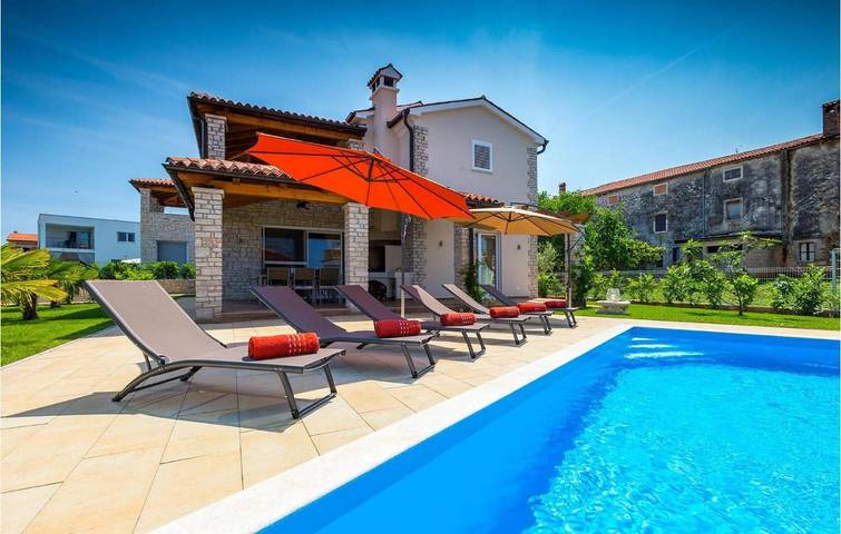 Ferienhaus für 6 Personen, mit Pool