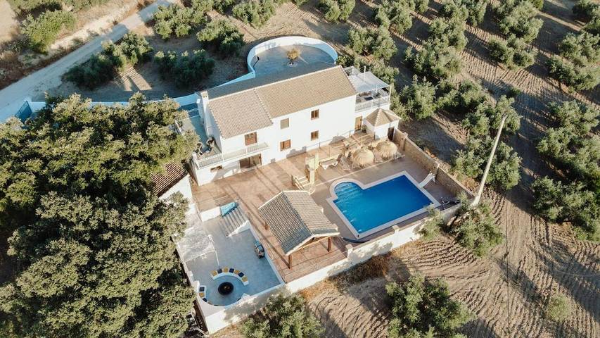 Casa rural para 10 personas, con terraza además de piscina y vistas en Algarinejo - 2