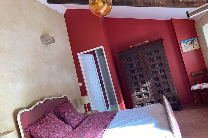 Location de vacances pour 6 personnes, avec jardin à Meslan - 2