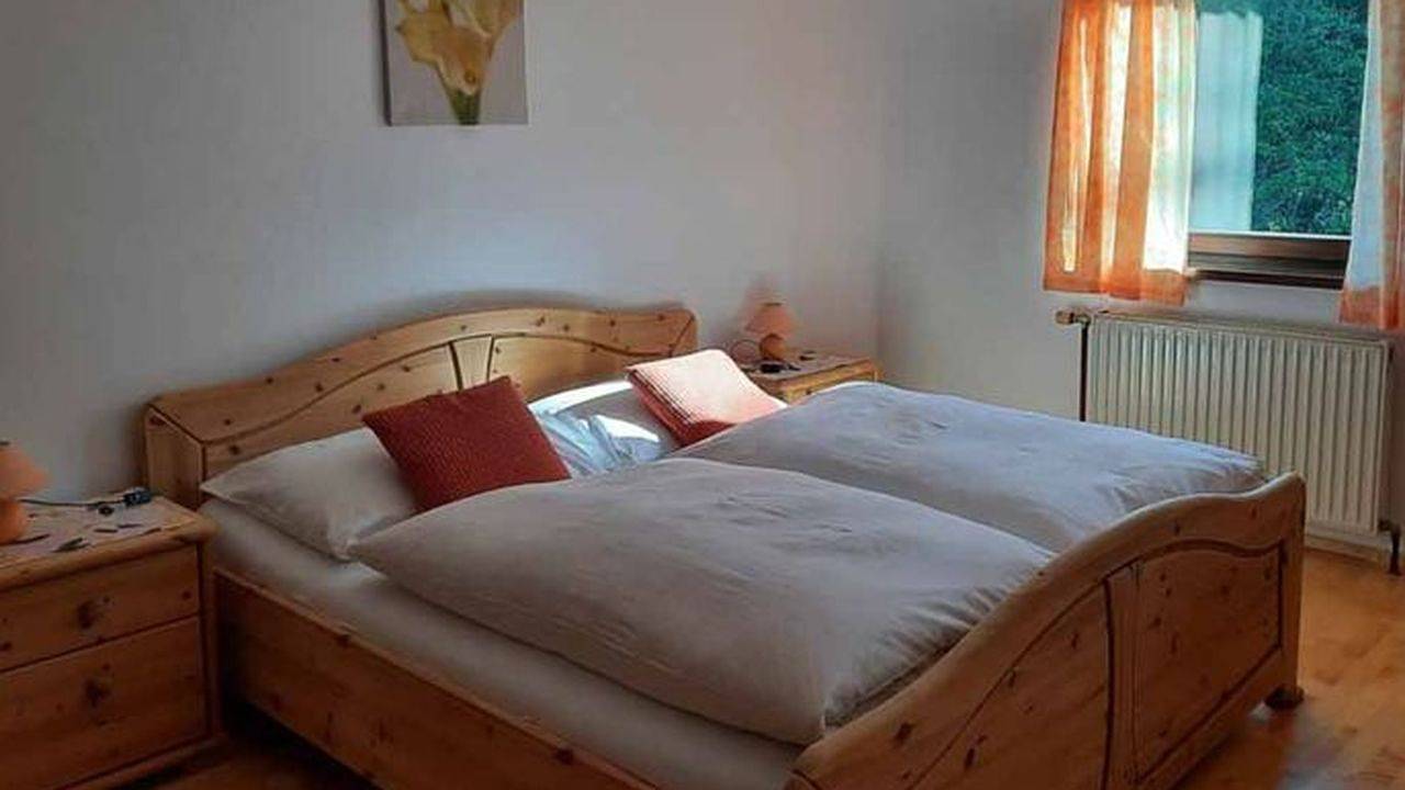 Ganze Ferienwohnung, Ferienwohnung für 5 Personen (70 m²) in Weyregg am Attersee in Weyregg am Attersee, Traunviertel