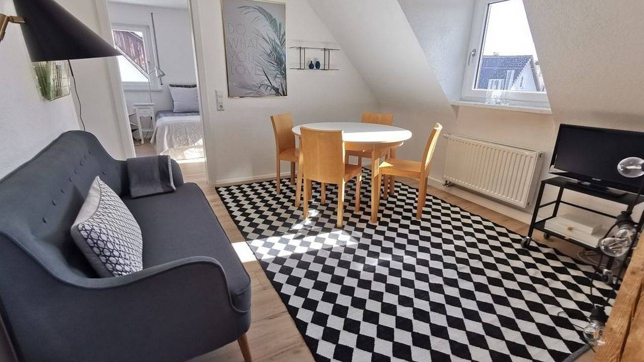 Ganze Ferienwohnung, Ferienwohnung für 2 Personen (50 m²) in Friedrichshafen in Friedrichshafen, Region Bodensee-Oberschwaben