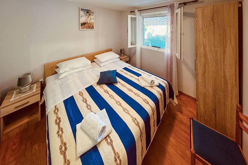 Pet friendly home in Poplat with swimming pool in Vela Luka, Korcula