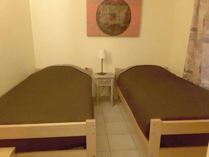 Gîte pour 2 personnes, avec jardin ainsi que terrasse et piscine à Salavas - 4