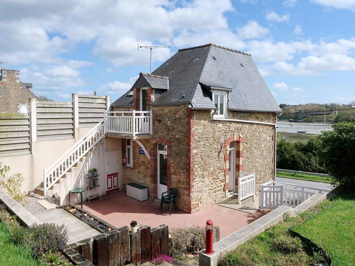 Appartement de vacances pour 2 personnes, avec jardin et terrasse en Bretagne