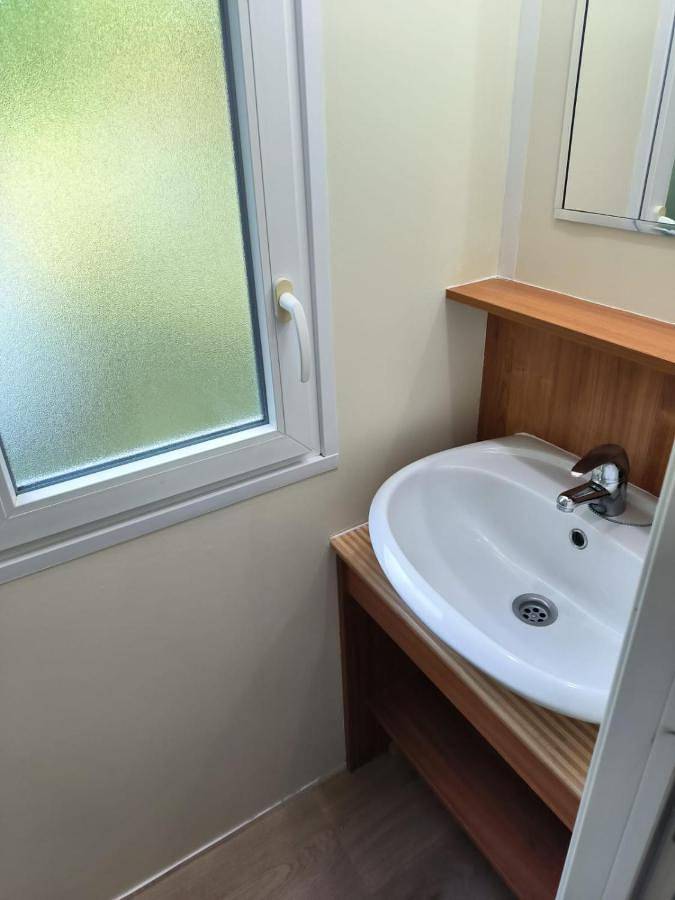 Parc de vacances pour 4 personnes, avec piscine ainsi que jardin et terrasse, animaux acceptés à Mialet - 4