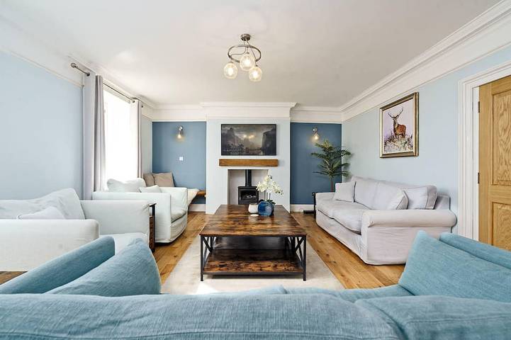 Holiday home for 11 people, with garden and terrace in Berwick-upon-Tweed