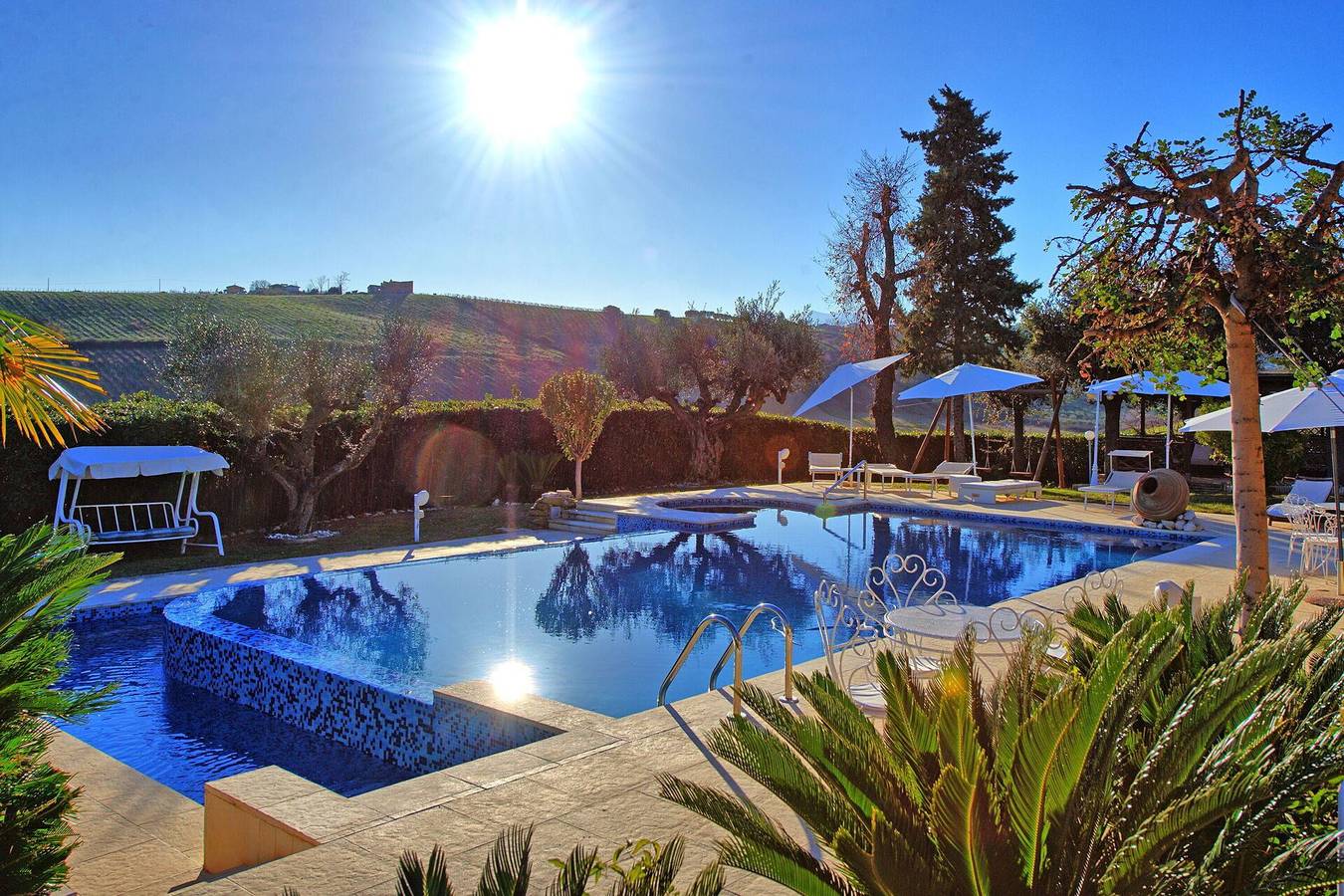 Villa for 10 People in Colonnella, Adriatic Coast Abruzzo