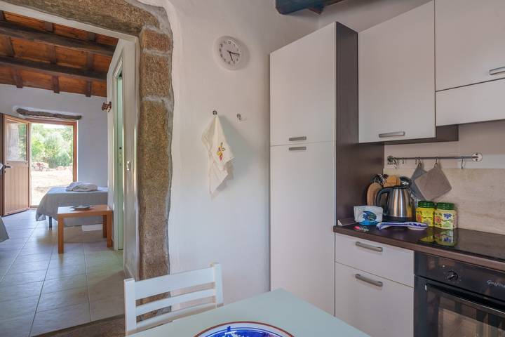 Casa vacanze 'Naracumar' con vista mare, terrazza privata e Wi-Fi in Aglientu, Gallura