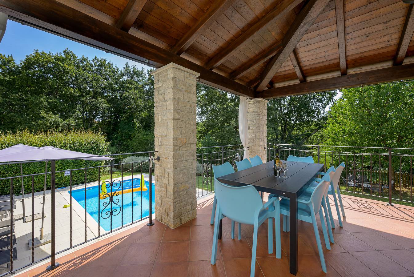 Luxuriöse Villa mit Pool nahe Strand & Stadt in Režanci, Svetvinčenat