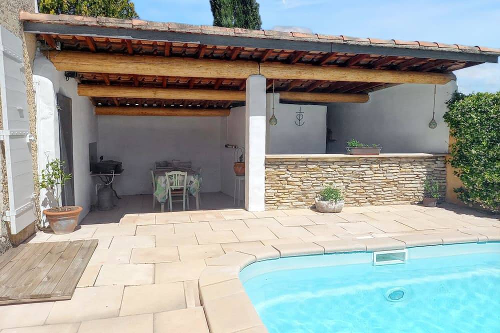 Homerez - Maison avec piscine à Caromb in Caromb, Parc naturel régional du Mont-Ventoux