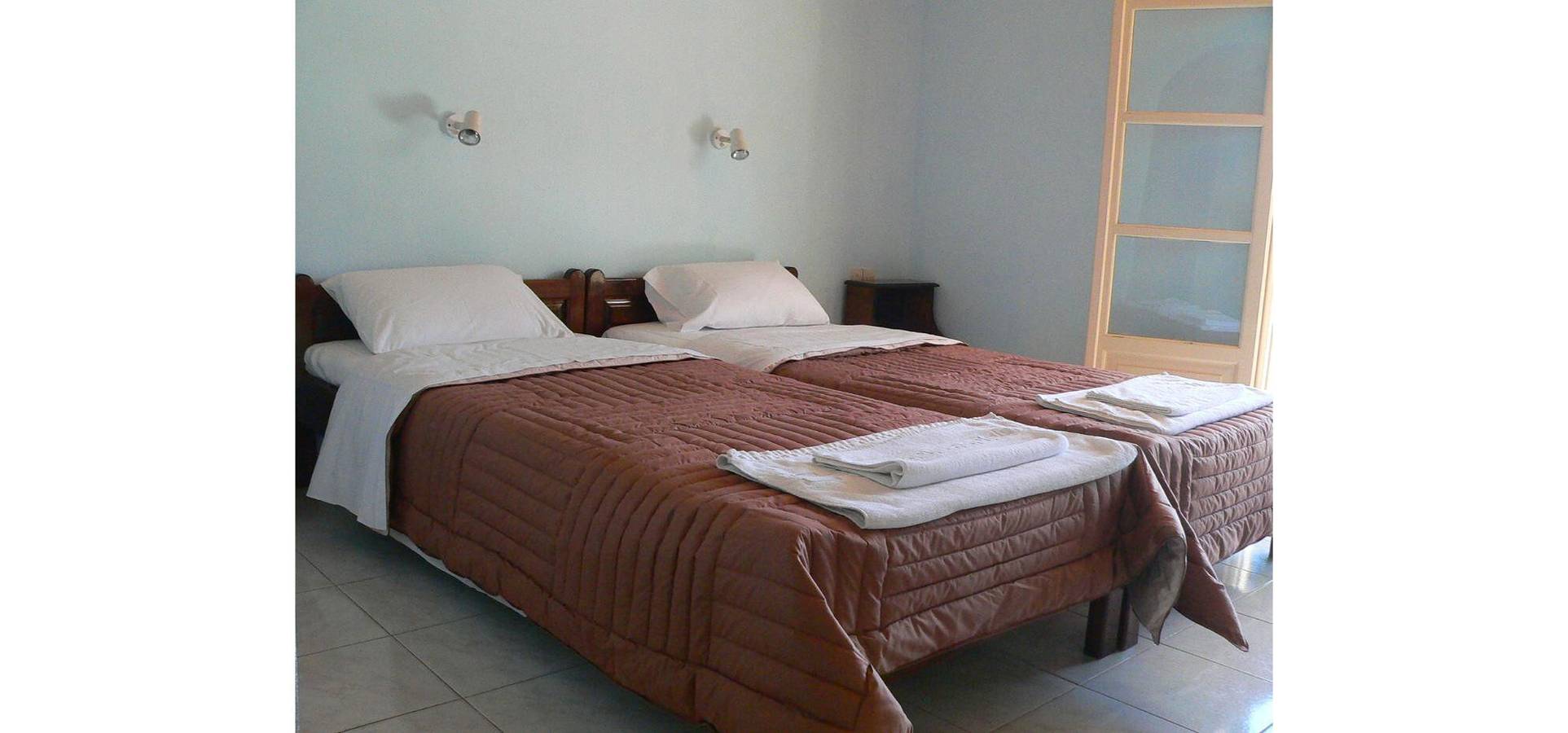 Studio Apartment 'Apraos Bay Hotel Room 2' with Sea View, Wi-Fi and Air Conditioning in Greece