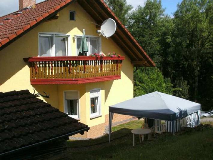 Ferienwohnung für 4 Personen, mit Balkon und Terrasse in Poppenhausen - 2