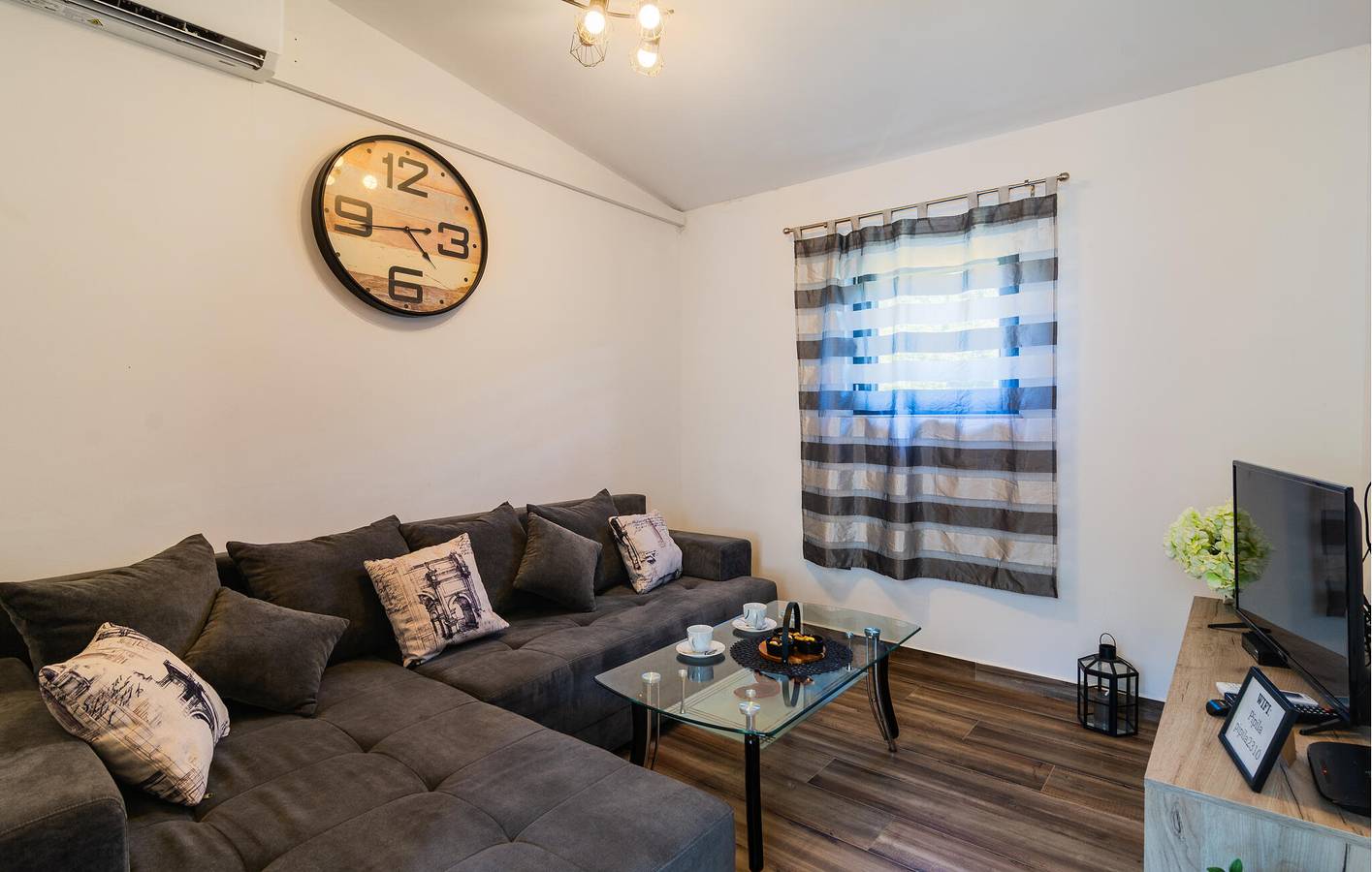 Ferienhaus für 3 Personen mit Terrasse in Postira, Brac