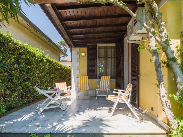 Vakantiehuis voor 6 personen, met Terras en Tuin in Forte dei Marmi