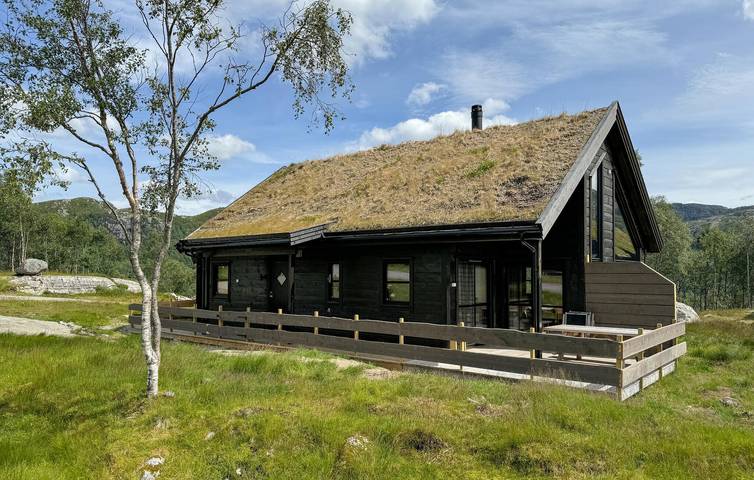 Feriehus for 6 personer, med Terrasse og Hage i tillegg til Utsikt i Rogaland