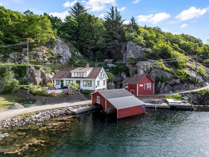 Ferienwohnung für 12 Personen, mit Ausblick und Garten