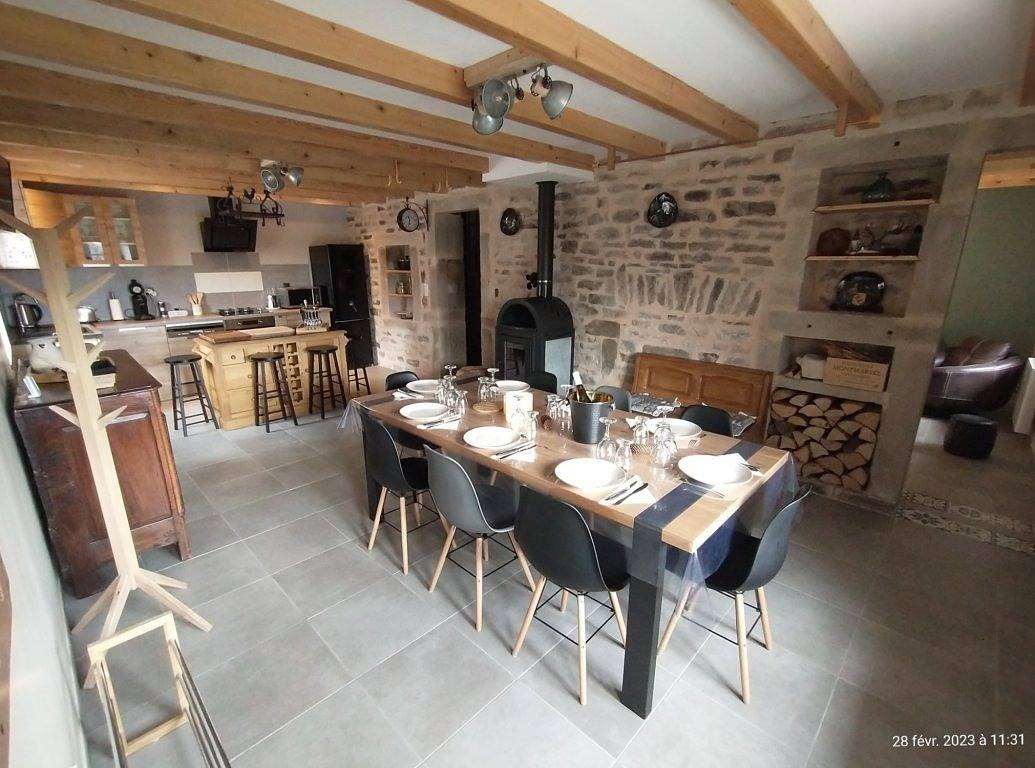 Gîte du Hallot avec Spa (vacanciers / curistes) in Le Clerjus, Région d'Épinal