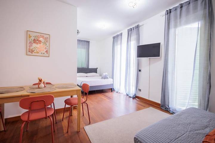 Appartamento per 3 persone, con balcone, con animali domestici in Marina di Massa