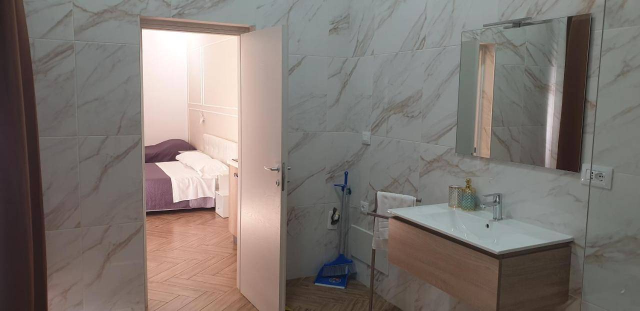 Le Suite del Lungomare in Taranto, Golfo di Taranto