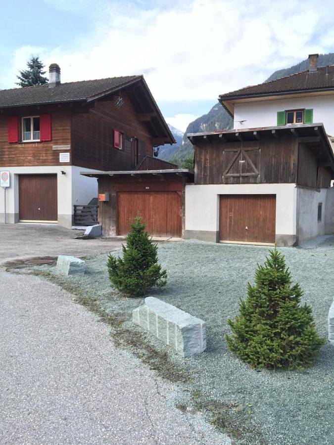 Gîte pour 6 personnes, avec sauna et vue ainsi que piscine et balcon, adapté aux familles à Andeer - 3