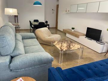 Apartamento para 8 personas, con balcón y vistas en Villena