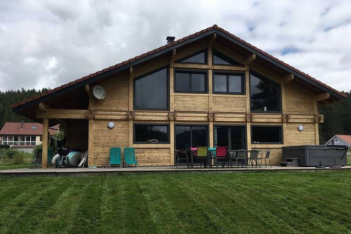 Chalet pour 15 personnes, avec jacuzzi et jardin à Xonrupt-Longemer