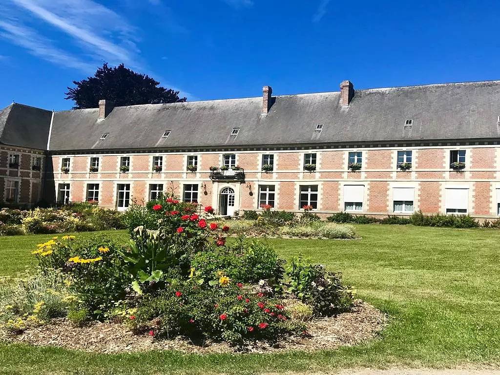 Lodge Moorea - 6 m² - 1 slaapkamer 2 personen in Bouttencourt, Abbeville en omgeving