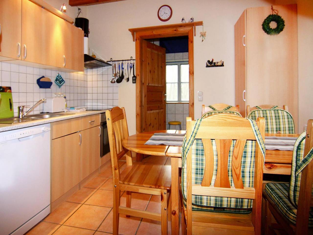 Ferienhaus auf Rügen am Breetzer Bodden in Vieregge, Neuenkirchen (Rügen)