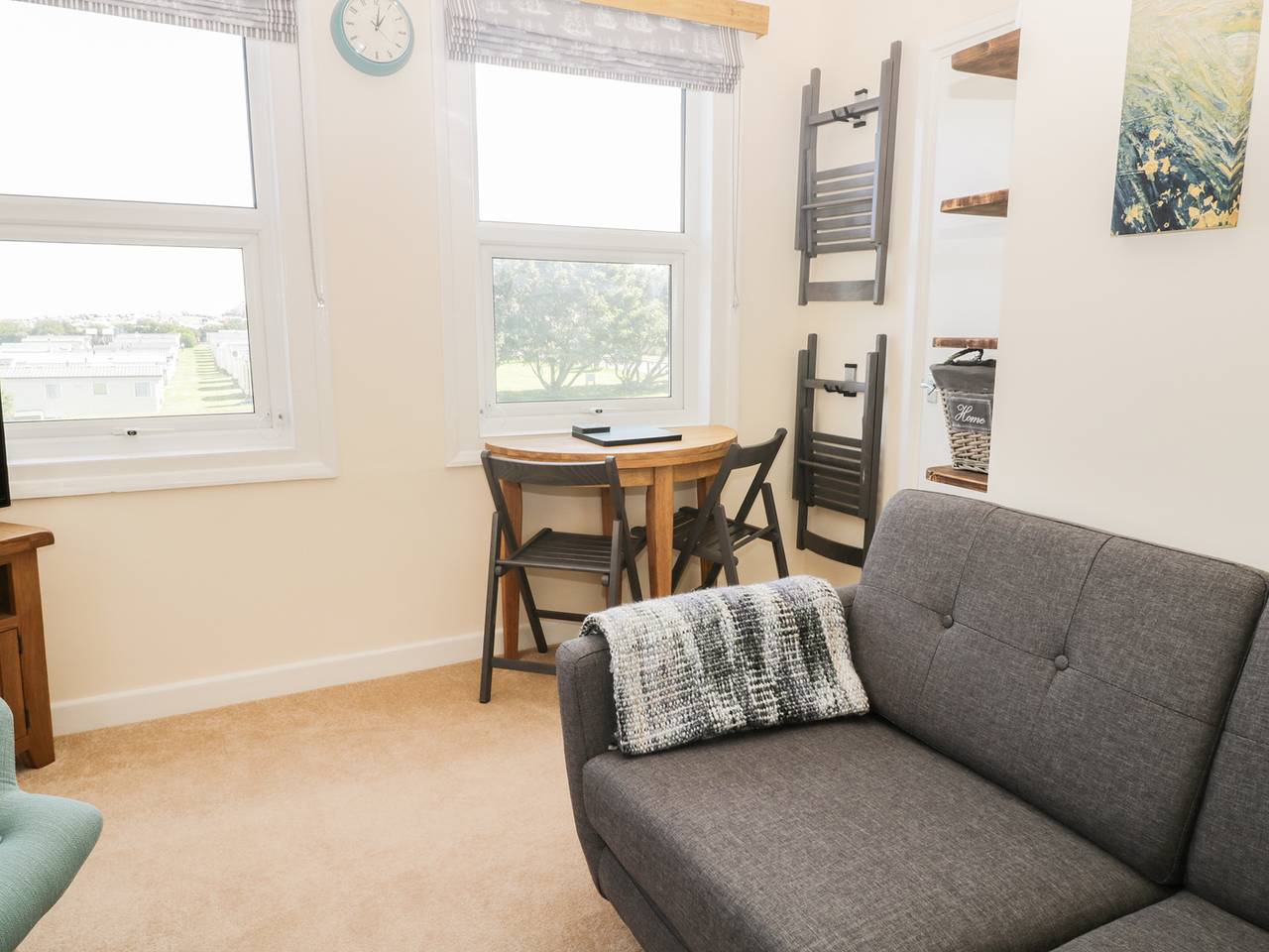 Entire apartment, Oak  Lodge in Runton, Norfolk Coast