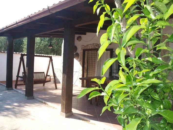 Chalet para 4 personas, con jardín - 1