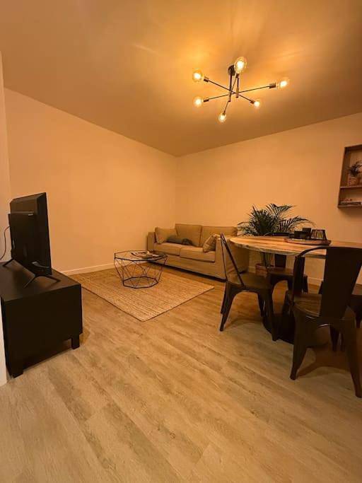 Gîte pour 5 personnes, avec balcon à L'Arbresle - 2