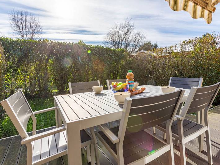 Résidence pour 4 personnes, avec terrasse