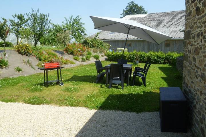 Casa de vacaciones para 5 personas con terraza in Pleyben, Châteaulin und Umgebung