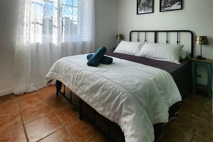 Gîte pour 6 personnes, avec piscine ainsi que terrasse et jardin à Mazamet - 4