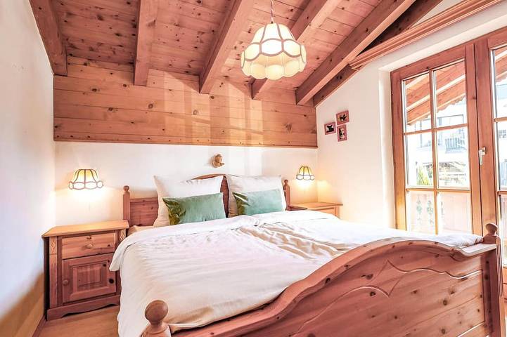 Chalet für 12 Personen, mit Balkon und Garten in Kirchberg in Tirol - 2