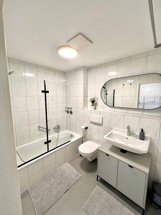 Ferienwohnung für 4 Personen, mit Balkon und Terrasse in Schwetzingen - 3