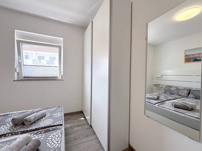 Ganze Wohnung, Sea view apartment Marijana in Preko, Insel Ugljan