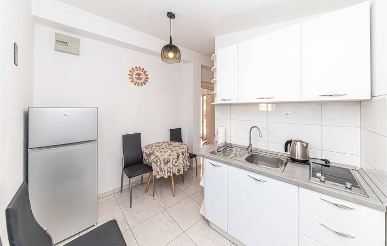 Ferienwohnung für 2 Personen, mit Garten in Marina - 2