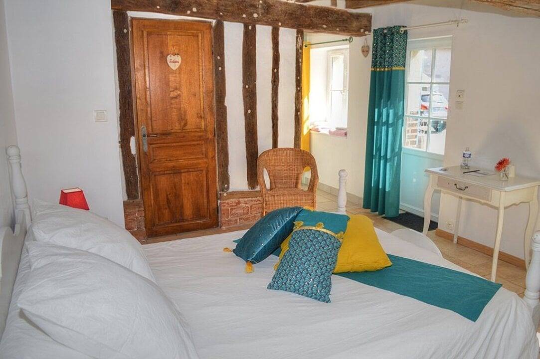 Domaine la Picardière, au cœur des châteaux de la Loire - Chambre Pic-vert in Dame-Marie-les-Bois, Région de Tours