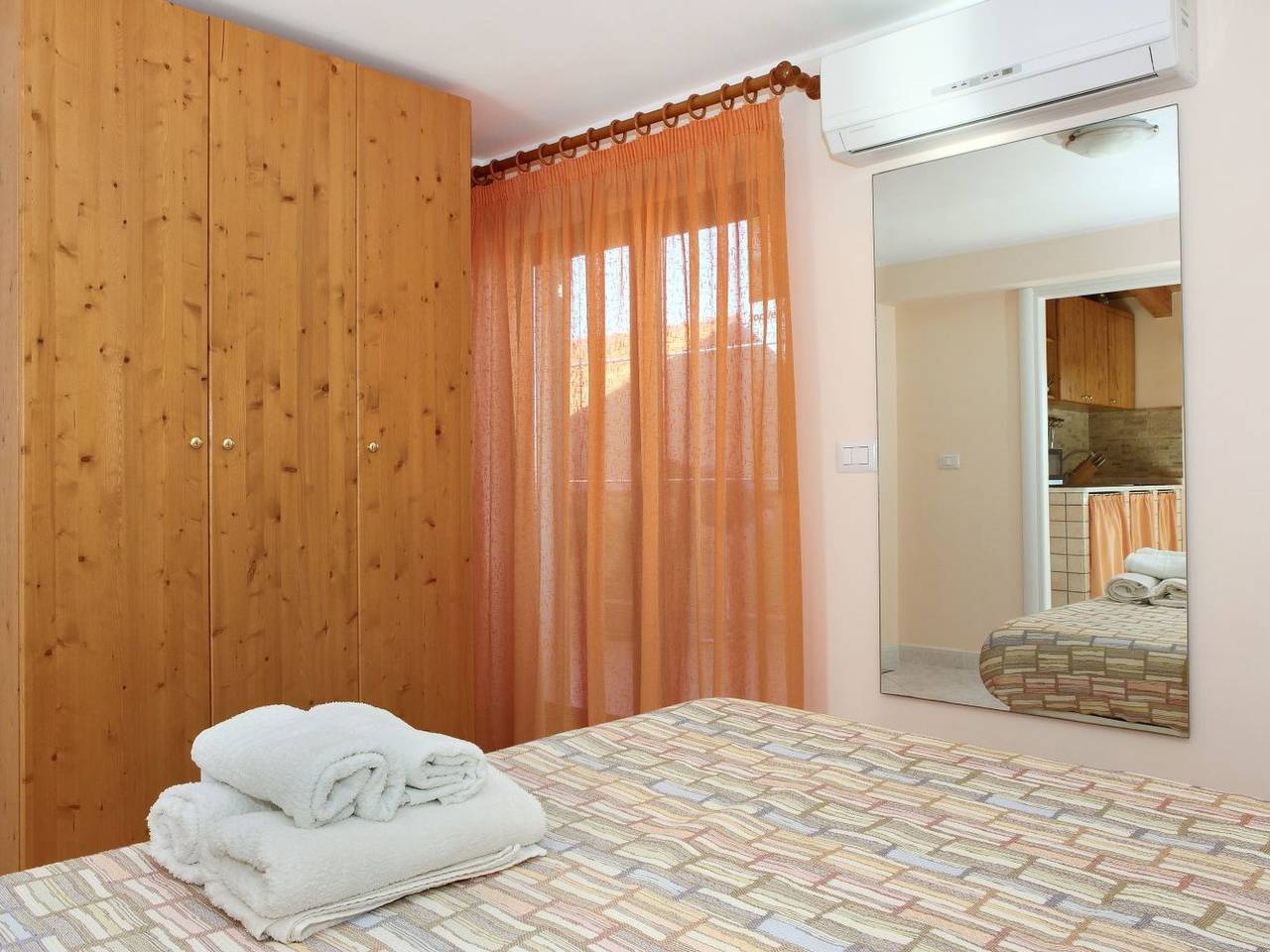 Apartamento entero, Wunderschöne Ferienwohnung in Stazzo mit Private in Stazzo, Acireale