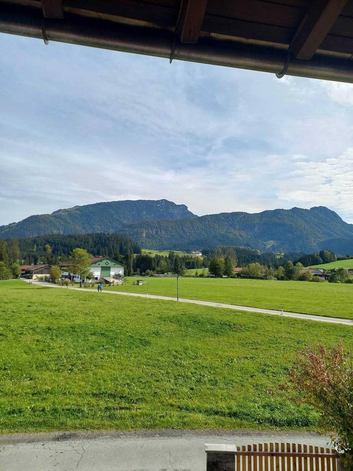 Ferienwohnung für 4 Personen, mit Balkon und Terrasse sowie Seeblick und Ausblick in Kössen - 2