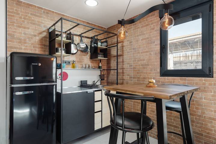 Ganze Wohnung, Ferienapartment 'La Mihilla' mit Bergblick, Wlan und Klimaanlage in Campanillas, Malaga