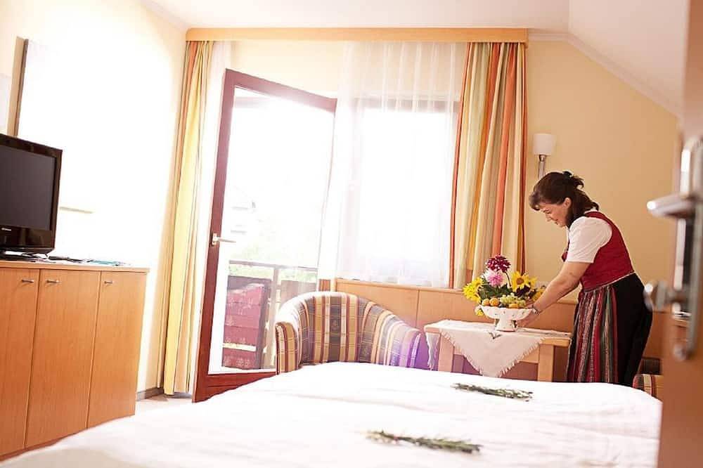 Doppelzimmer Buche zur Einzel 16-20m² - Hotel Mönichwalderhof in Gemeinde Waldbach-Mönichwald, Steirerland