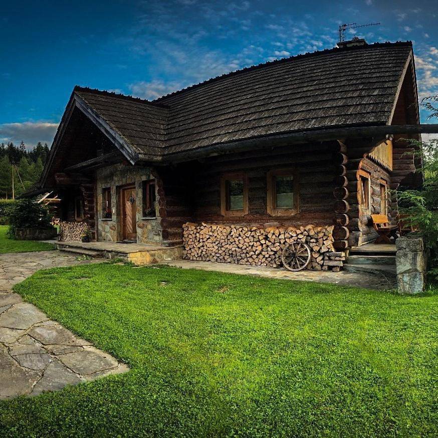 Apartment with Garden View in Karpaty (Polska)