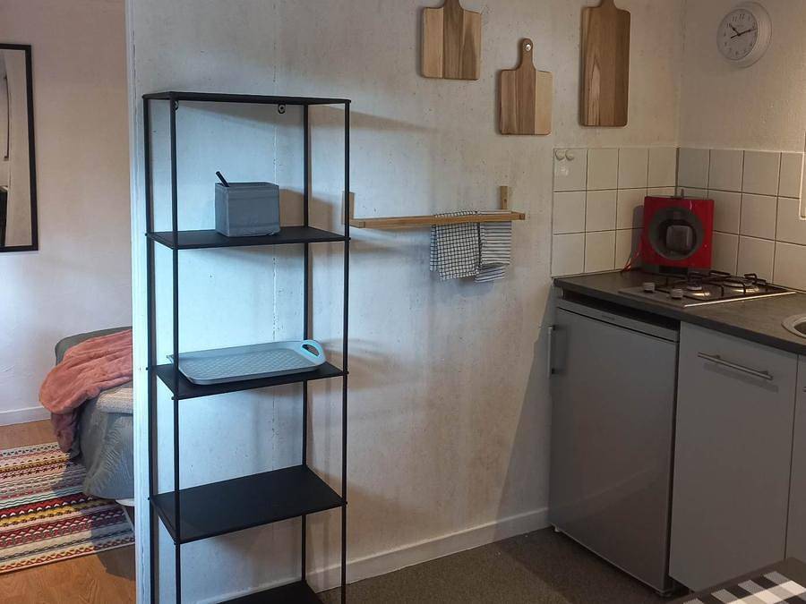 Camping Verbela Village - Chalet 2 persons - 18m² - 1 bedroom in Noves, Arles region