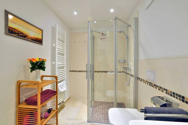 Ferienwohnung für 3 Personen, mit Balkon und Sauna in Altenkirchen - 4