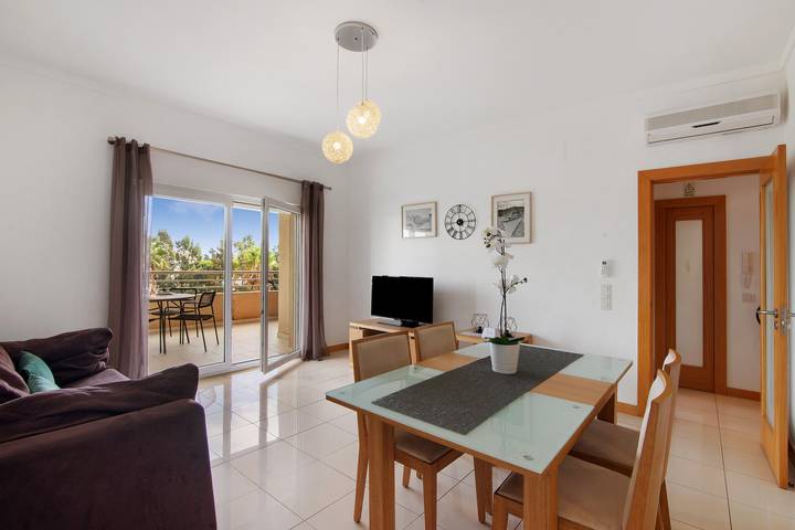 Gîte pour 3 personnes, avec balcon ainsi que bassin pour enfant et jardin à Albufeira - 2